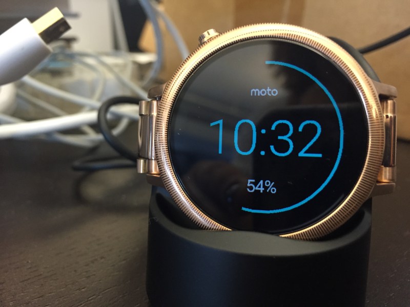 Moto 360